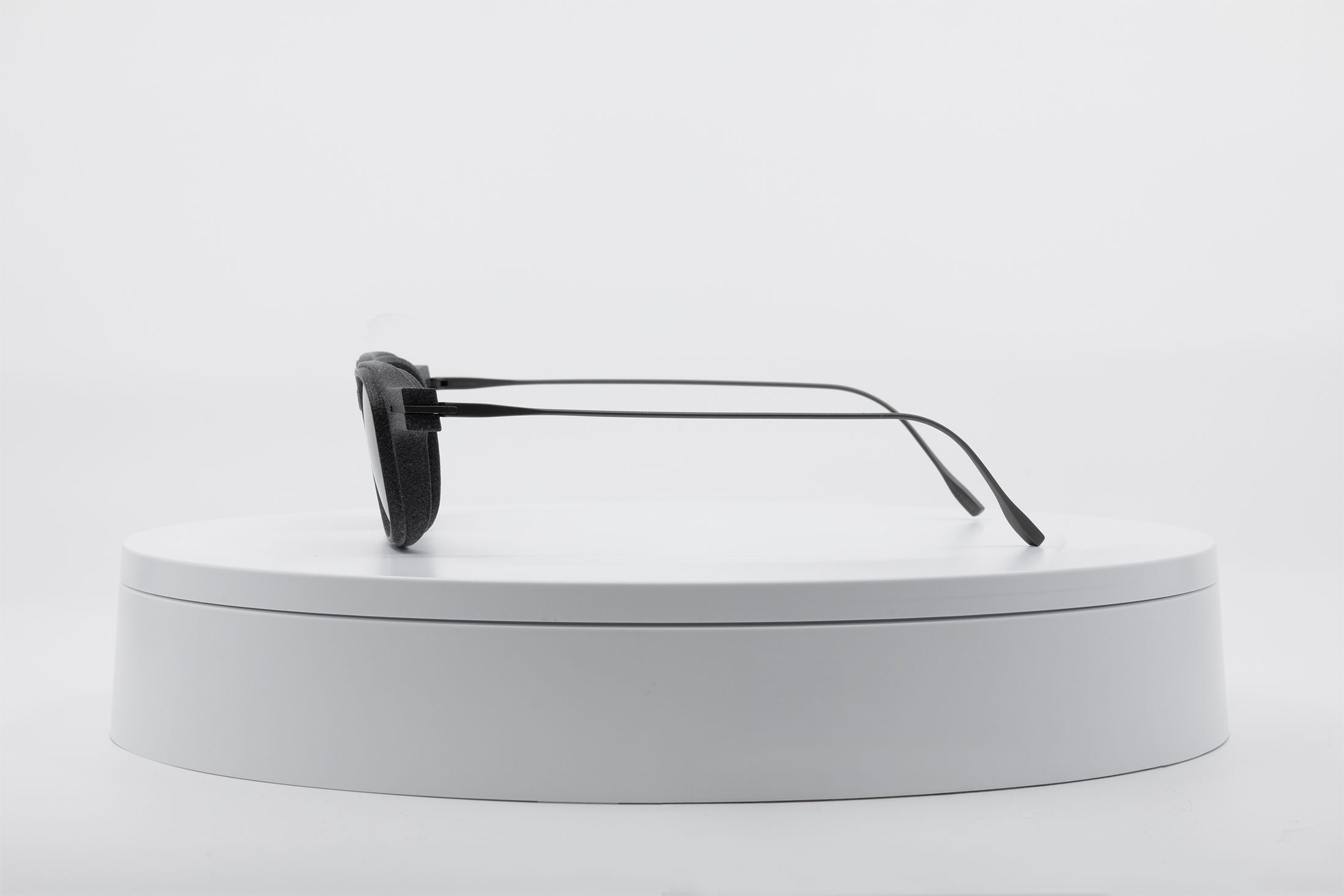 Aug·42P GGU — side